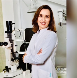 Adriana Souza Moreira